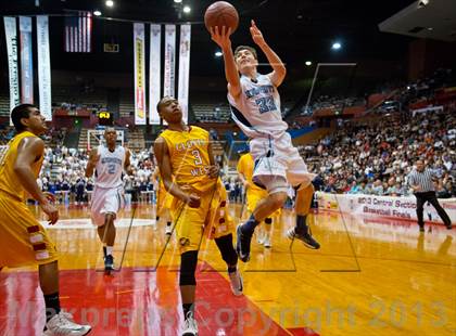 Thumbnail 1 in  Clovis West vs. Bullard (CS CIF D1 Final) photogallery.