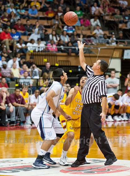 Thumbnail 3 in  Clovis West vs. Bullard (CS CIF D1 Final) photogallery.
