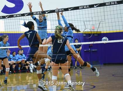 Thumbnail 3 in Marymount vs Valley Christian (Durango Fall Classic) photogallery.