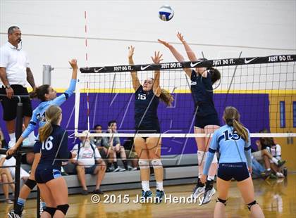 Thumbnail 1 in Marymount vs Valley Christian (Durango Fall Classic) photogallery.