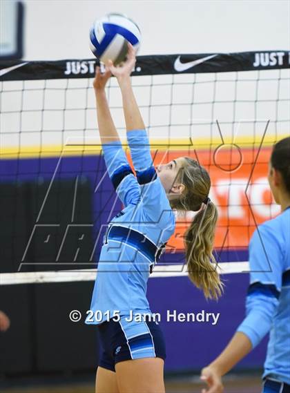 Thumbnail 1 in Marymount vs Valley Christian (Durango Fall Classic) photogallery.