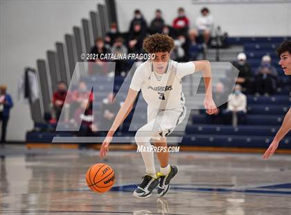 Thumbnail 3 in Manasquan vs Colts Neck (WOMB Christmas Classic) photogallery.