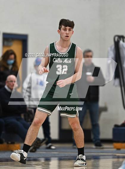 Thumbnail 2 in Manasquan vs Colts Neck (WOMB Christmas Classic) photogallery.
