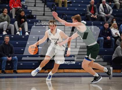 Thumbnail 2 in Manasquan vs Colts Neck (WOMB Christmas Classic) photogallery.