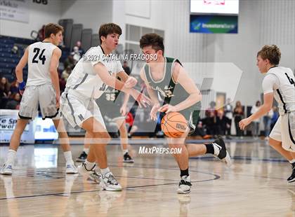 Thumbnail 2 in Manasquan vs Colts Neck (WOMB Christmas Classic) photogallery.