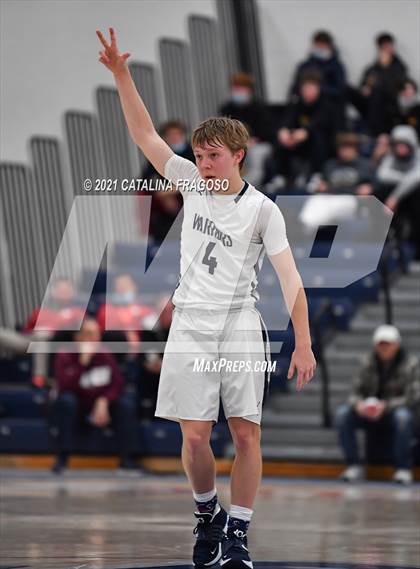 Thumbnail 1 in Manasquan vs Colts Neck (WOMB Christmas Classic) photogallery.