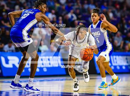 Thumbnail 1 in Paul VI vs. IMG Academy (City of Palms Classic) photogallery.