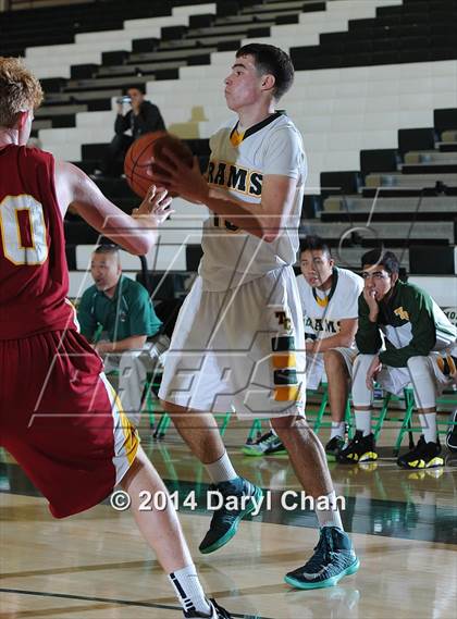 Thumbnail 2 in Temple City vs. La Canada (San Gabriel Tournament) photogallery.