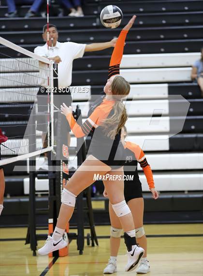 Thumbnail 3 in Fairfield Christian Academy vs Amanda-Clearcreek (Scrimmage) photogallery.