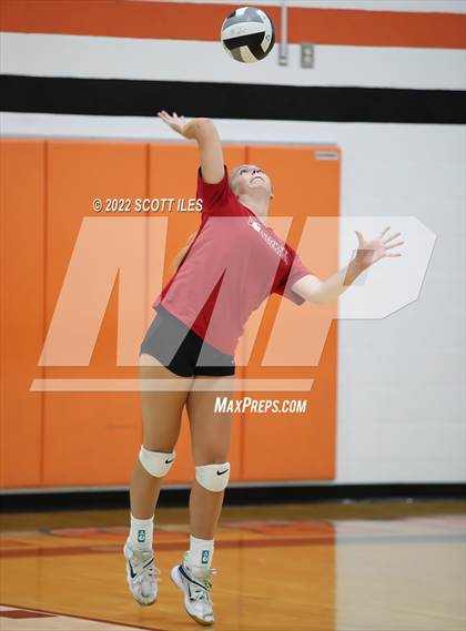 Thumbnail 3 in Fairfield Christian Academy vs Amanda-Clearcreek (Scrimmage) photogallery.
