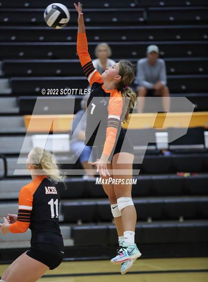 Thumbnail 3 in Fairfield Christian Academy vs Amanda-Clearcreek (Scrimmage) photogallery.