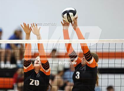 Thumbnail 3 in Fairfield Christian Academy vs Amanda-Clearcreek (Scrimmage) photogallery.