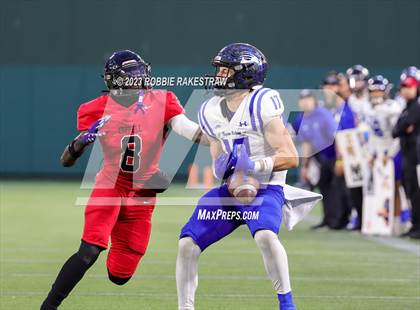 Thumbnail 2 in Coppell vs. Byron Nelson (UIL 6A DII Regional Semifinals) photogallery.