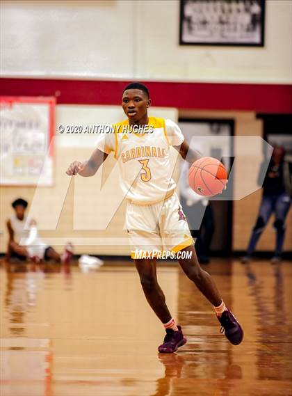 Thumbnail 3 in Brooklyn Collegiate vs. Cardinal Hayes (Apparel Challenge) photogallery.