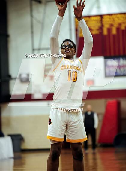 Thumbnail 1 in Brooklyn Collegiate vs. Cardinal Hayes (Apparel Challenge) photogallery.