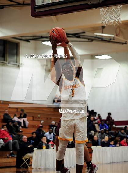 Thumbnail 3 in Brooklyn Collegiate vs. Cardinal Hayes (Apparel Challenge) photogallery.