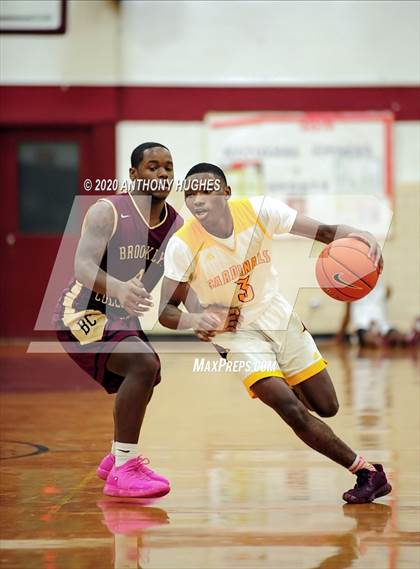 Thumbnail 2 in Brooklyn Collegiate vs. Cardinal Hayes (Apparel Challenge) photogallery.