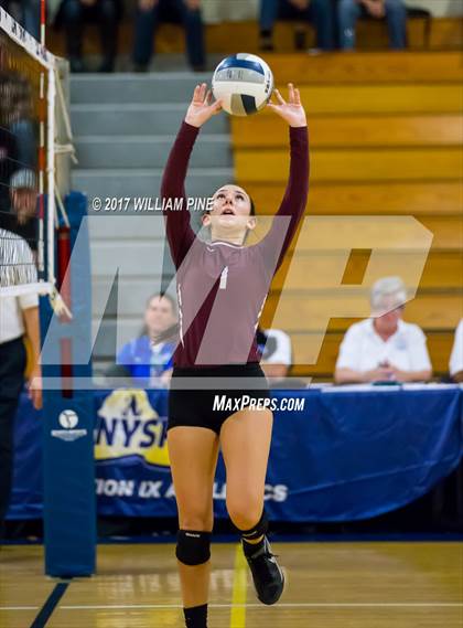 Thumbnail 1 in Kingston vs. Warwick (Section 9 Class AA Final) photogallery.