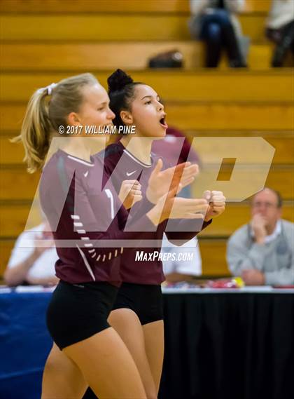 Thumbnail 1 in Kingston vs. Warwick (Section 9 Class AA Final) photogallery.
