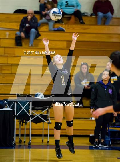 Thumbnail 1 in Kingston vs. Warwick (Section 9 Class AA Final) photogallery.