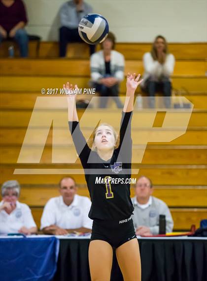 Thumbnail 1 in Kingston vs. Warwick (Section 9 Class AA Final) photogallery.