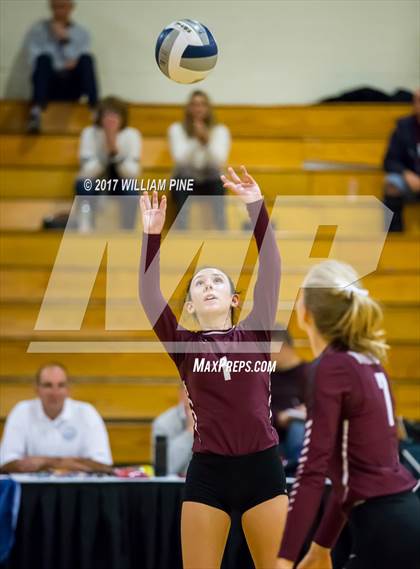 Thumbnail 2 in Kingston vs. Warwick (Section 9 Class AA Final) photogallery.
