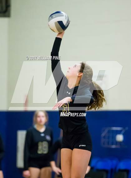 Thumbnail 1 in Kingston vs. Warwick (Section 9 Class AA Final) photogallery.