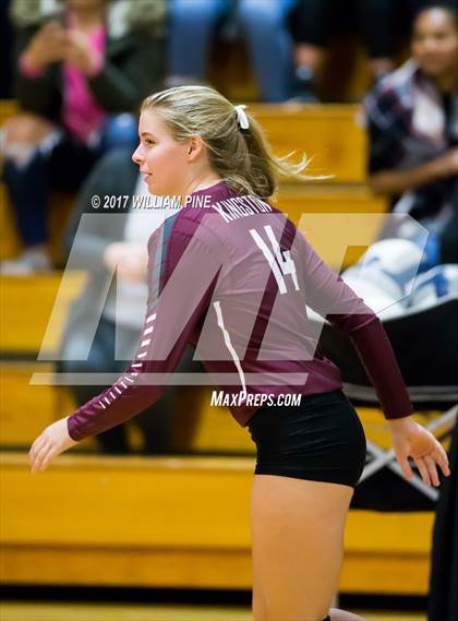 Thumbnail 1 in Kingston vs. Warwick (Section 9 Class AA Final) photogallery.