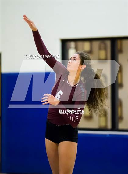 Thumbnail 1 in Kingston vs. Warwick (Section 9 Class AA Final) photogallery.