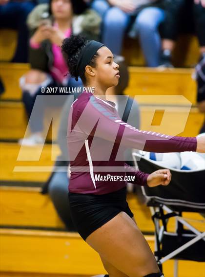 Thumbnail 1 in Kingston vs. Warwick (Section 9 Class AA Final) photogallery.