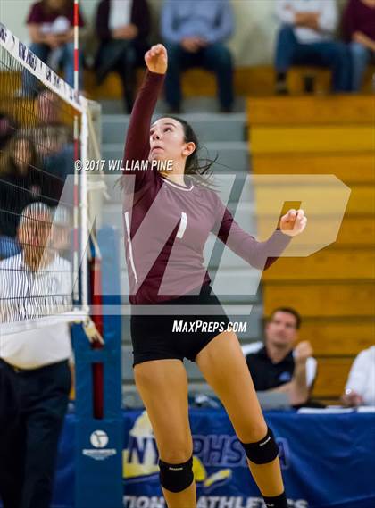 Thumbnail 1 in Kingston vs. Warwick (Section 9 Class AA Final) photogallery.