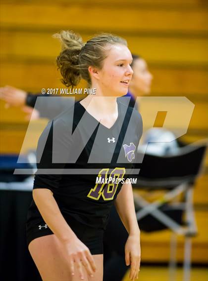 Thumbnail 3 in Kingston vs. Warwick (Section 9 Class AA Final) photogallery.