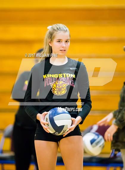 Thumbnail 2 in Kingston vs. Warwick (Section 9 Class AA Final) photogallery.