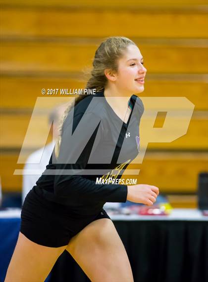 Thumbnail 3 in Kingston vs. Warwick (Section 9 Class AA Final) photogallery.