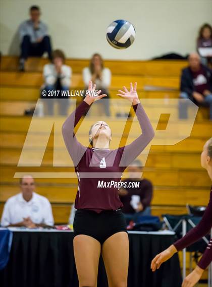 Thumbnail 3 in Kingston vs. Warwick (Section 9 Class AA Final) photogallery.