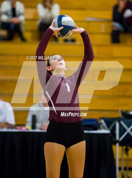 Thumbnail 3 in Kingston vs. Warwick (Section 9 Class AA Final) photogallery.