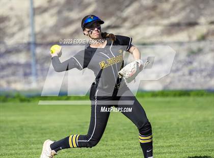 Thumbnail 3 in El Dorado @ Brea Olinda photogallery.
