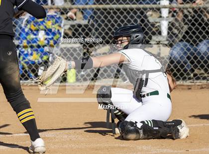Thumbnail 1 in El Dorado @ Brea Olinda photogallery.