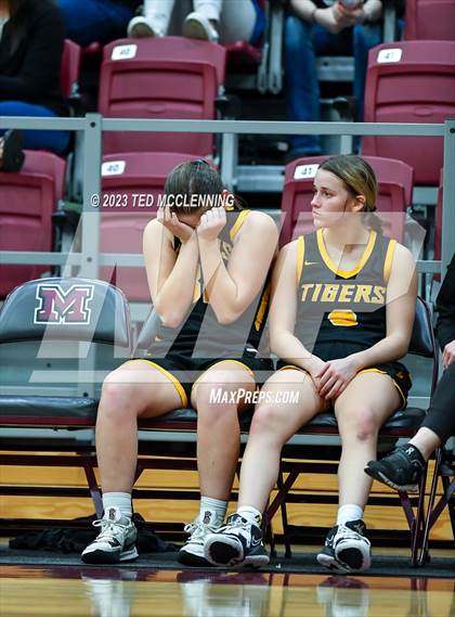Thumbnail 3 in Morrilton vs Prairie Grove (AAA 4A-North Regional first round) photogallery.