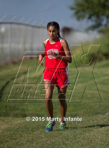Thumbnail 3 in UIL 6A Cross Country Championships photogallery.