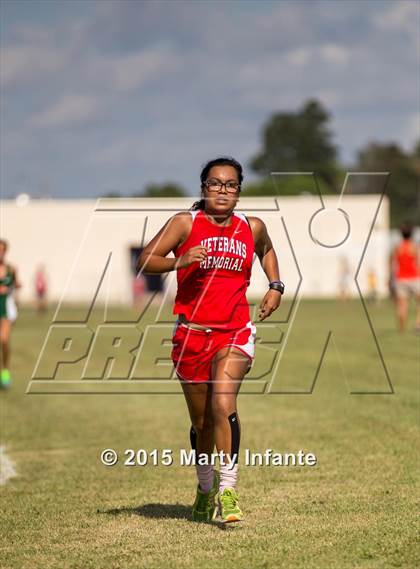 Thumbnail 2 in UIL 6A Cross Country Championships photogallery.