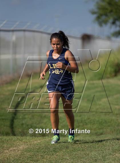 Thumbnail 3 in UIL 6A Cross Country Championships photogallery.