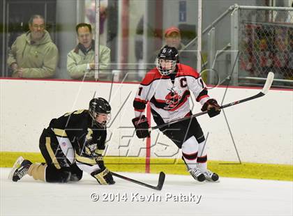 Thumbnail 1 in Trumbull @ Branford photogallery.