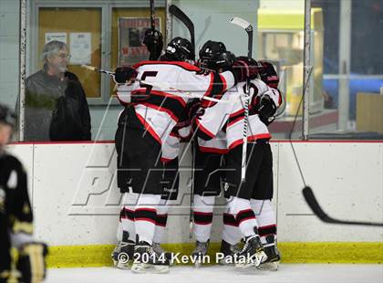 Thumbnail 1 in Trumbull @ Branford photogallery.