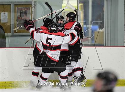 Thumbnail 1 in Trumbull @ Branford photogallery.