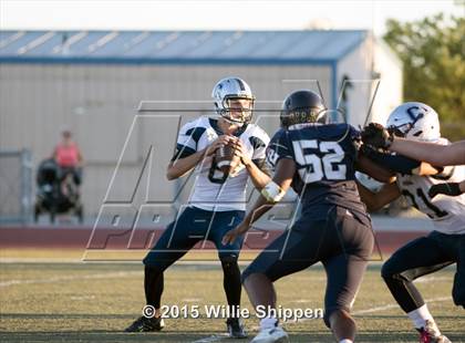Thumbnail 1 in Chaparral @ Vista Murrieta photogallery.