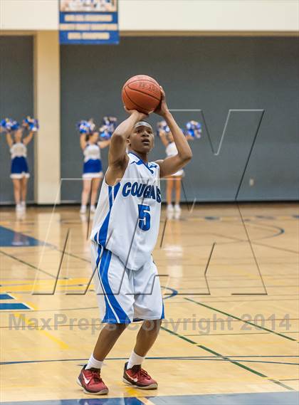 Thumbnail 2 in Moreau Catholic @ Newark Memorial photogallery.