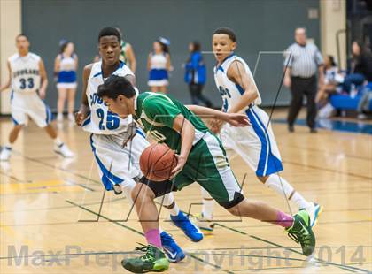 Thumbnail 2 in Moreau Catholic @ Newark Memorial photogallery.