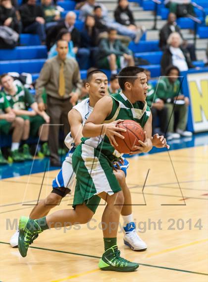 Thumbnail 2 in Moreau Catholic @ Newark Memorial photogallery.