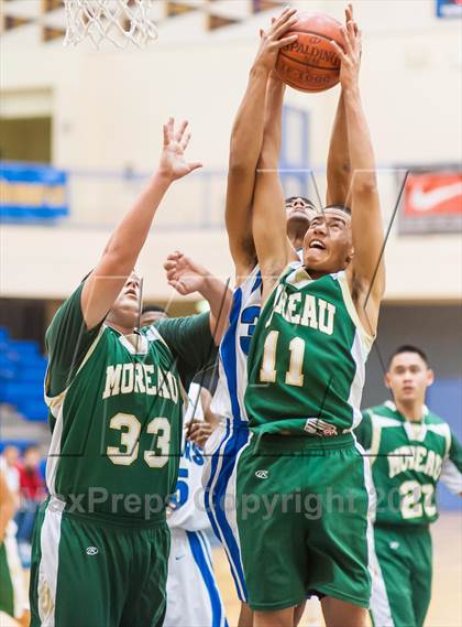 Thumbnail 3 in Moreau Catholic @ Newark Memorial photogallery.